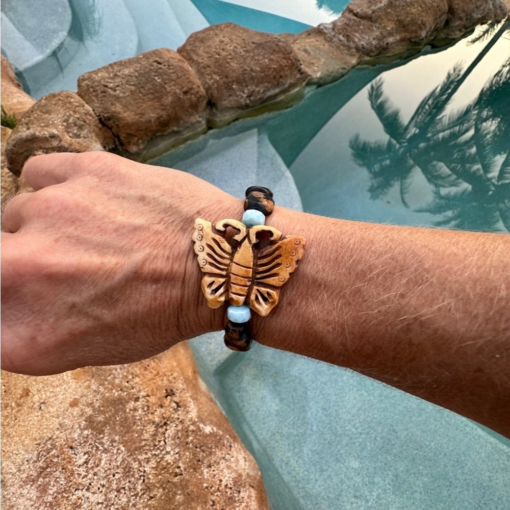 Bone Butterfly Bracelet - Picture 2 of 2